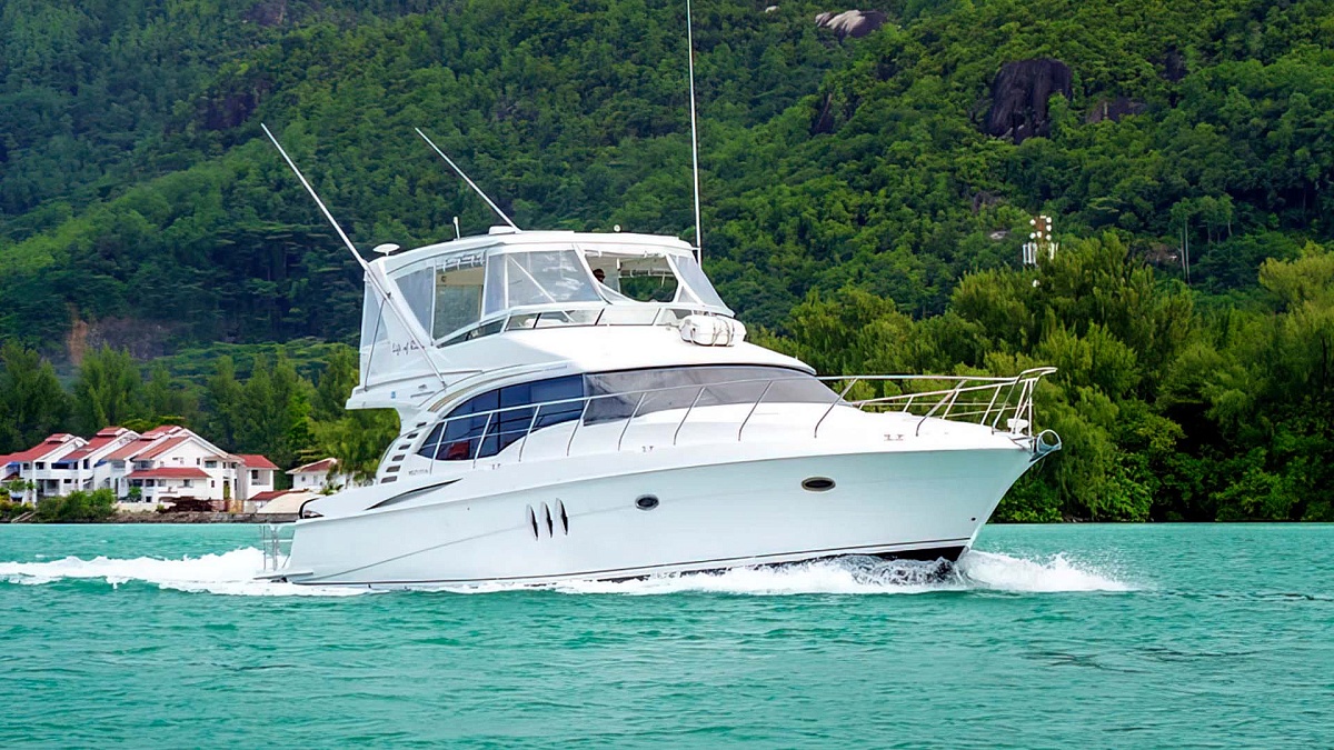 Silverton Ovation 52